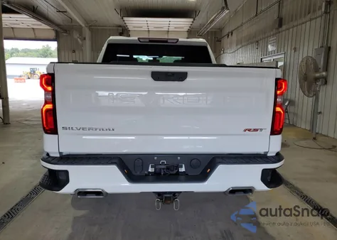 2021 Chevrolet Silverado K1500 Rst z USA, uszkodzony, nr VIN 3GCUYEET2MG225371